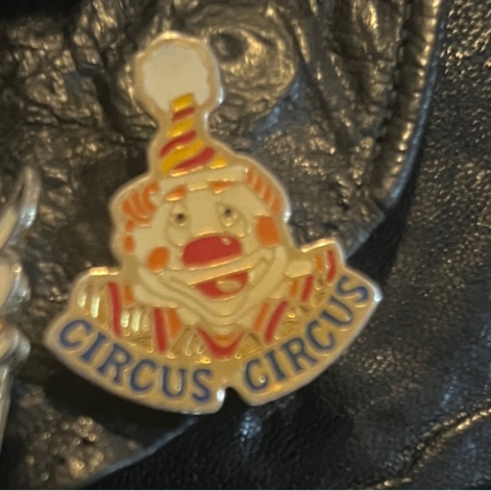 Steve Madden Colorful Circus Clown Pin - Picture 1 of 3